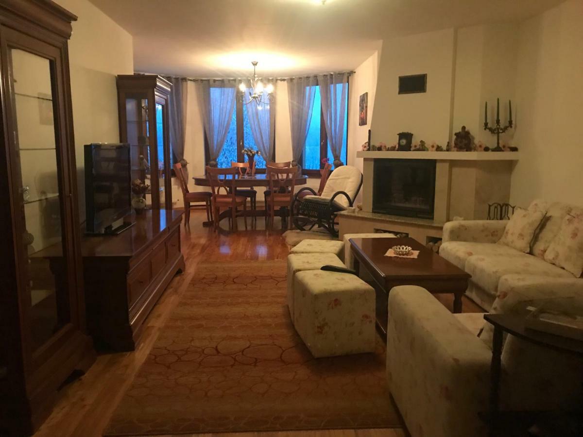 Trovanti Apartment Feleacu Exteriér fotografie